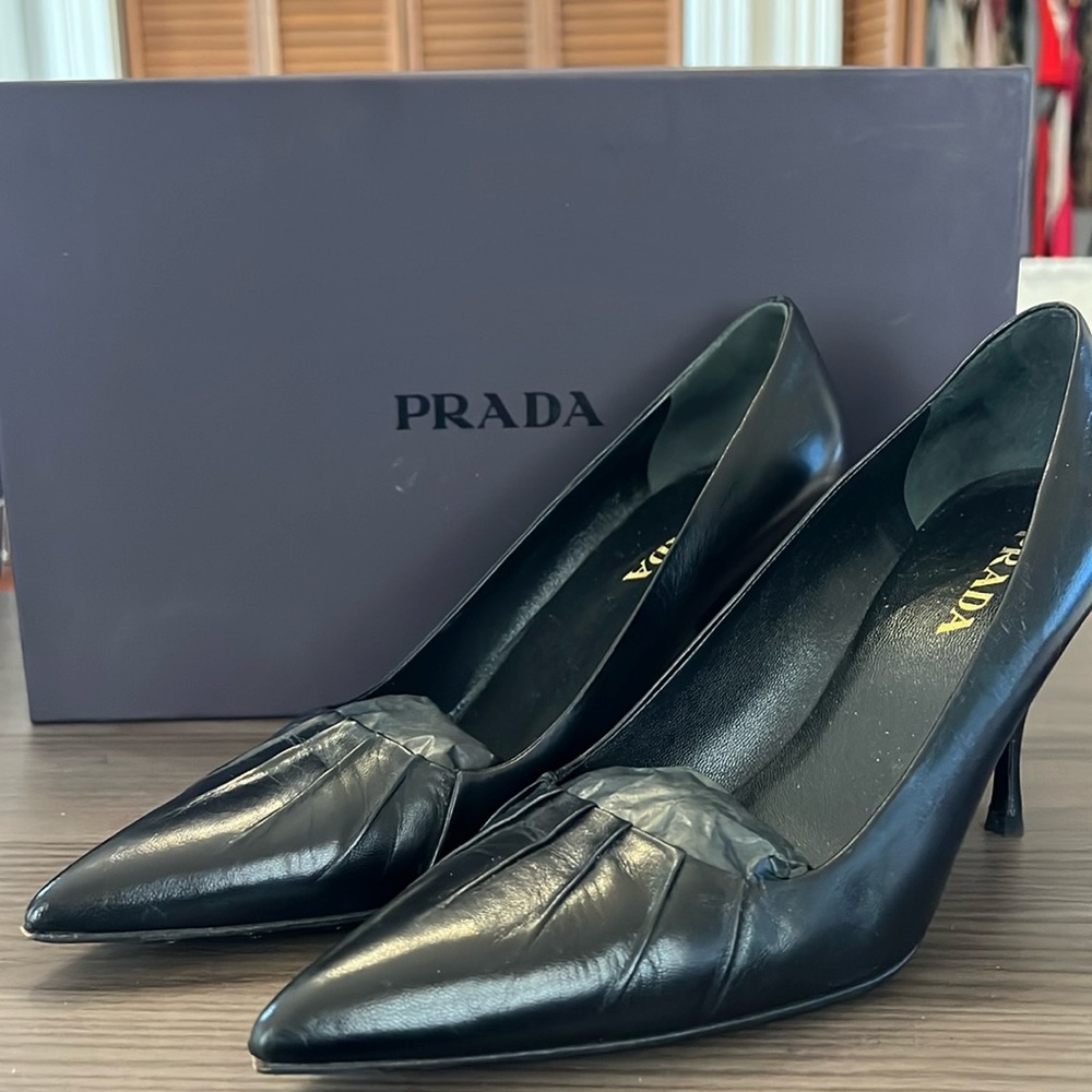 Prada Pumps